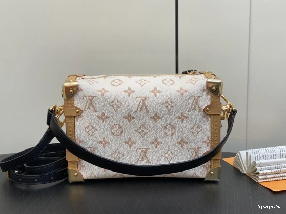 LOUIS SIDE TRUNK MM VUITTON 0517
